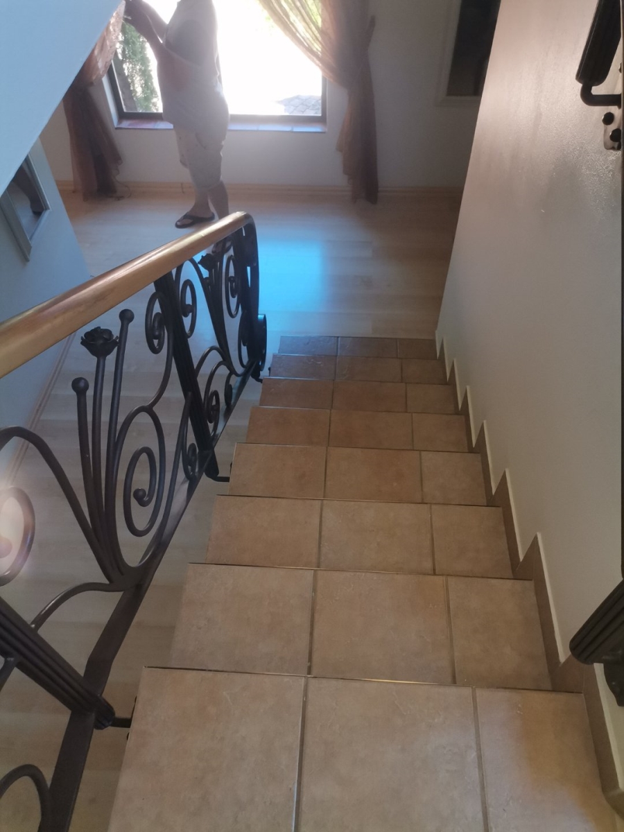 4 Bedroom Property for Sale in Wilkoppies North West